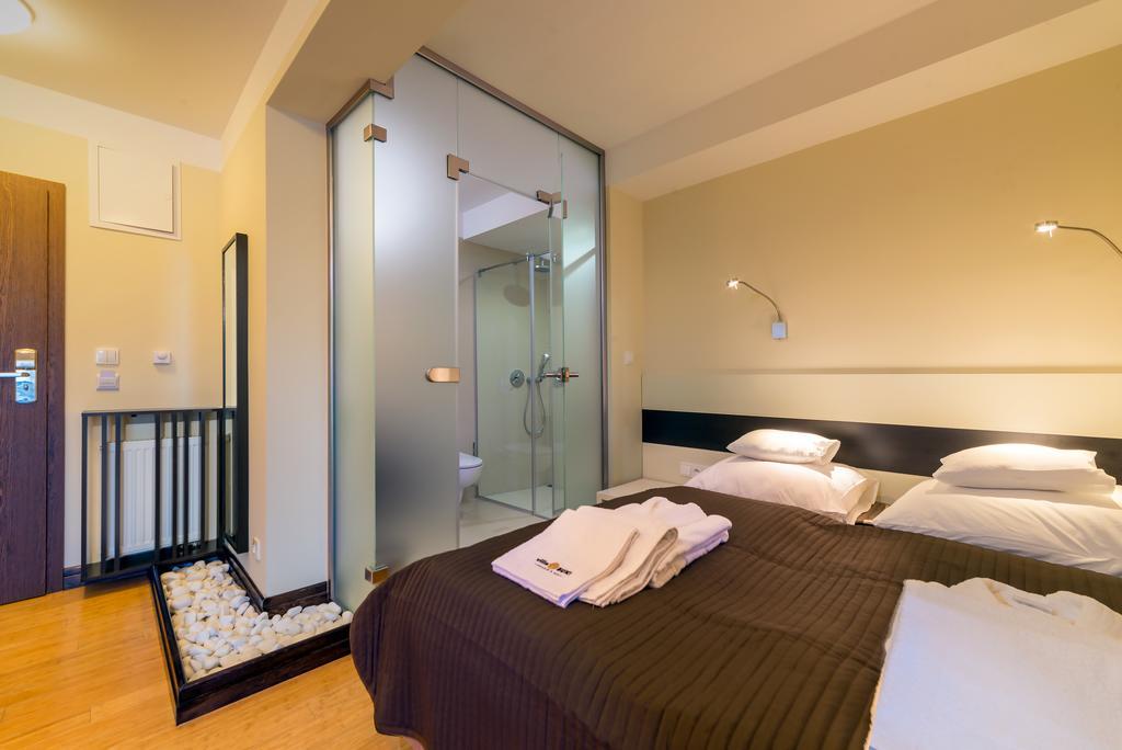 Villa Buki Pokoje & Spa Jastrzebia Gora Bilik gambar